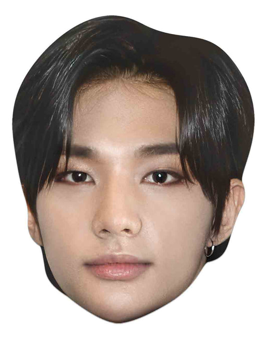 CM276 Hyunji Stray Kids Single Cardboard Face Mask